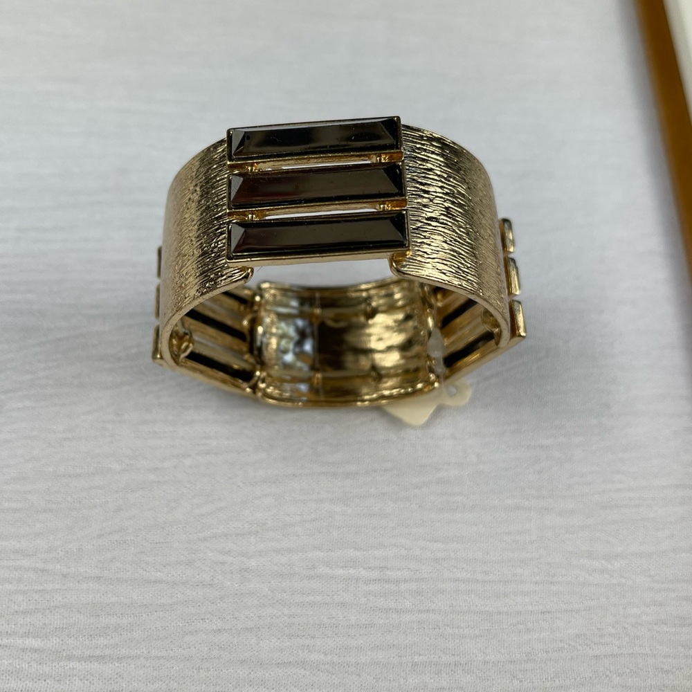 Gold and Black Hematite Bracelet - Picture 5 of 9